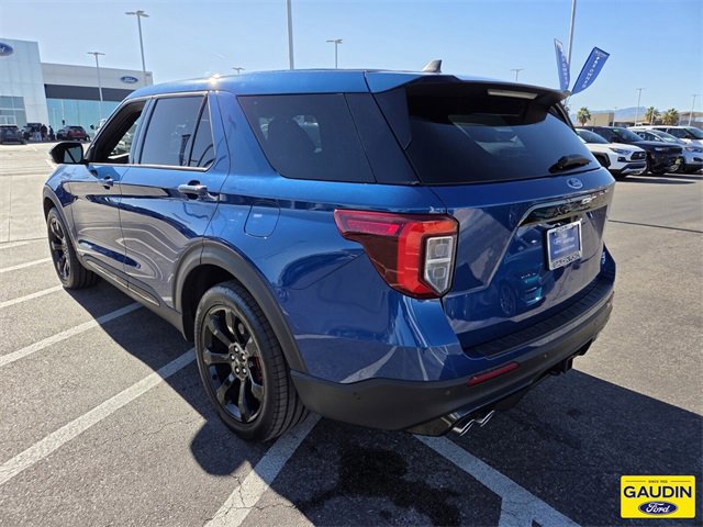 Certified 2022 Ford Explorer ST w/ Equipment Group 401A image 3