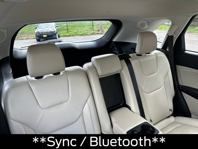Certified 2022 Ford Edge Titanium AWD/4WD image 16