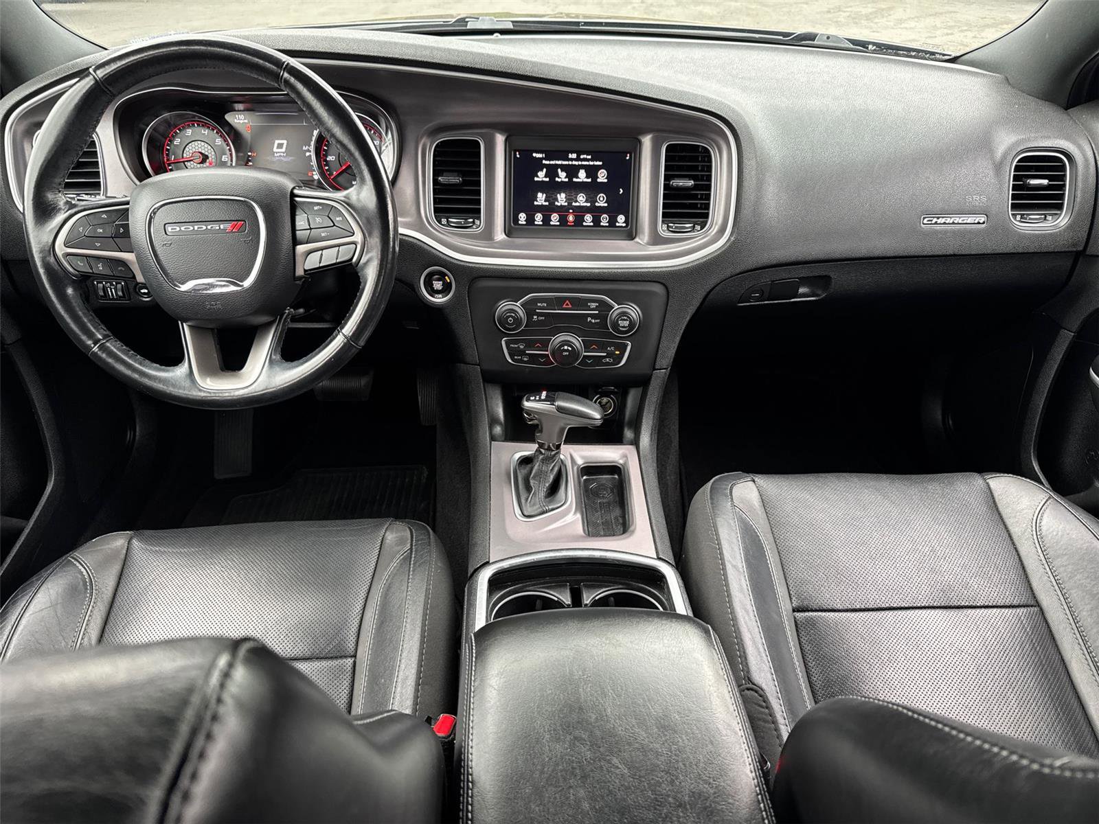 Used 2019 Dodge Charger SXT w/ Leather Interior Group image 21
