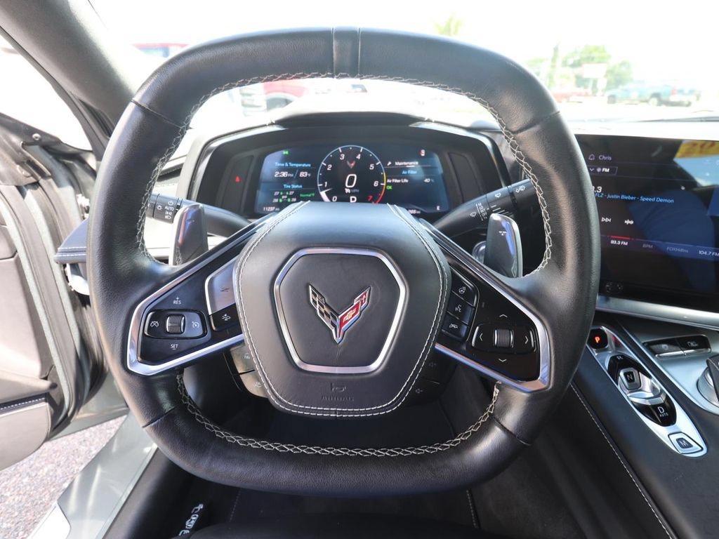 Used 2024 Chevrolet Corvette Stingray Premium Cpe w/ 3LT RWD image 17