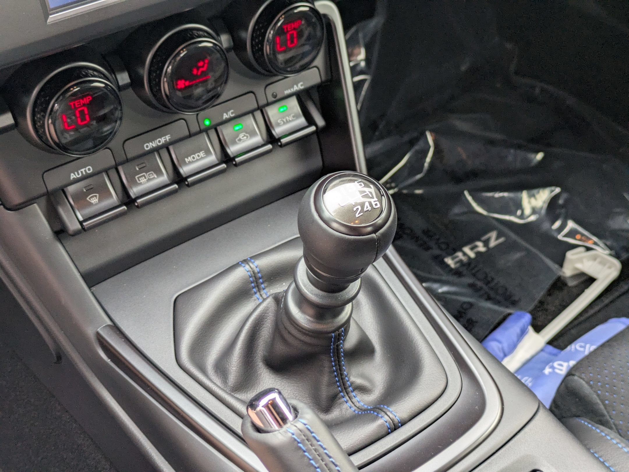 Used 2025 Subaru BRZ tS RWD image 37