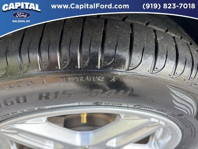 Certified 2019 Ford Fiesta SE FWD image 14