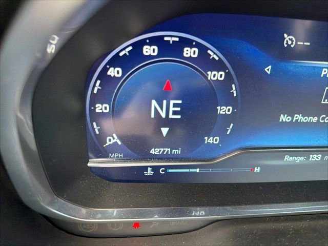 Used 2023 Chevrolet Tahoe Premier image 9