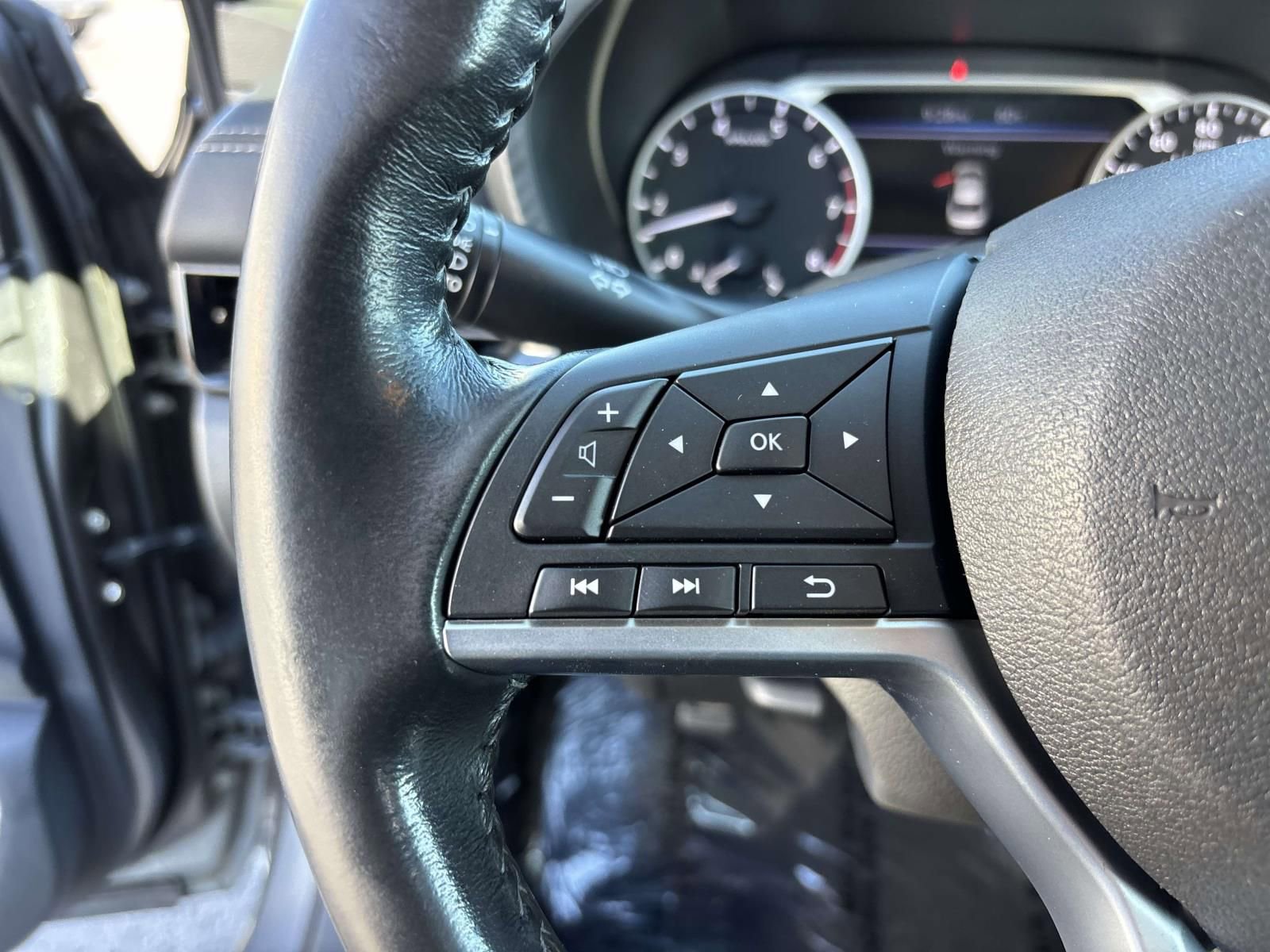 Used 2021 Nissan Sentra SV image 19