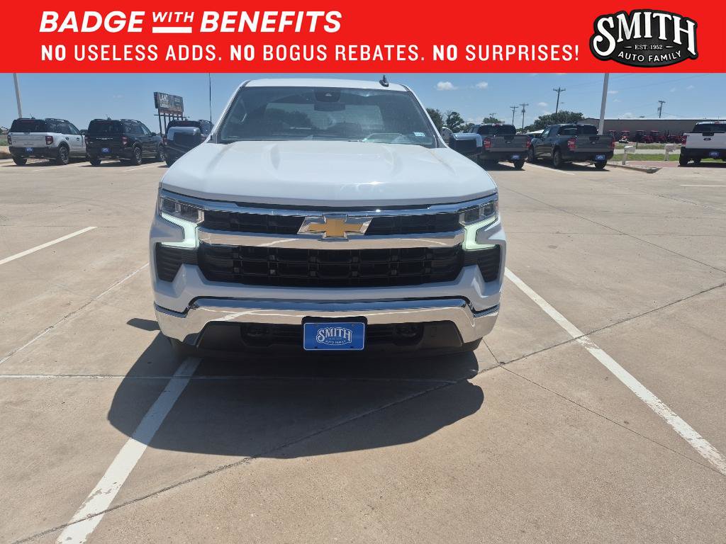 Used 2023 Chevrolet Silverado 1500 LT AWD/4WD image 9
