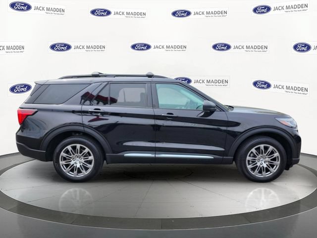 Certified 2025 Ford Explorer Active w/ Active Comfort Package AWD/4WD image 6
