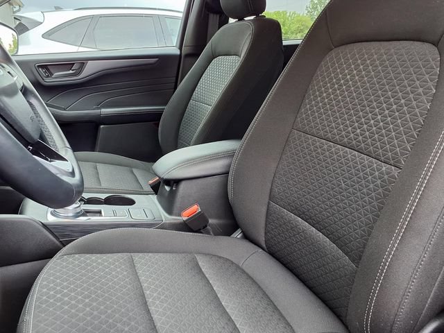 Certified 2024 Ford Escape Active FWD image 3