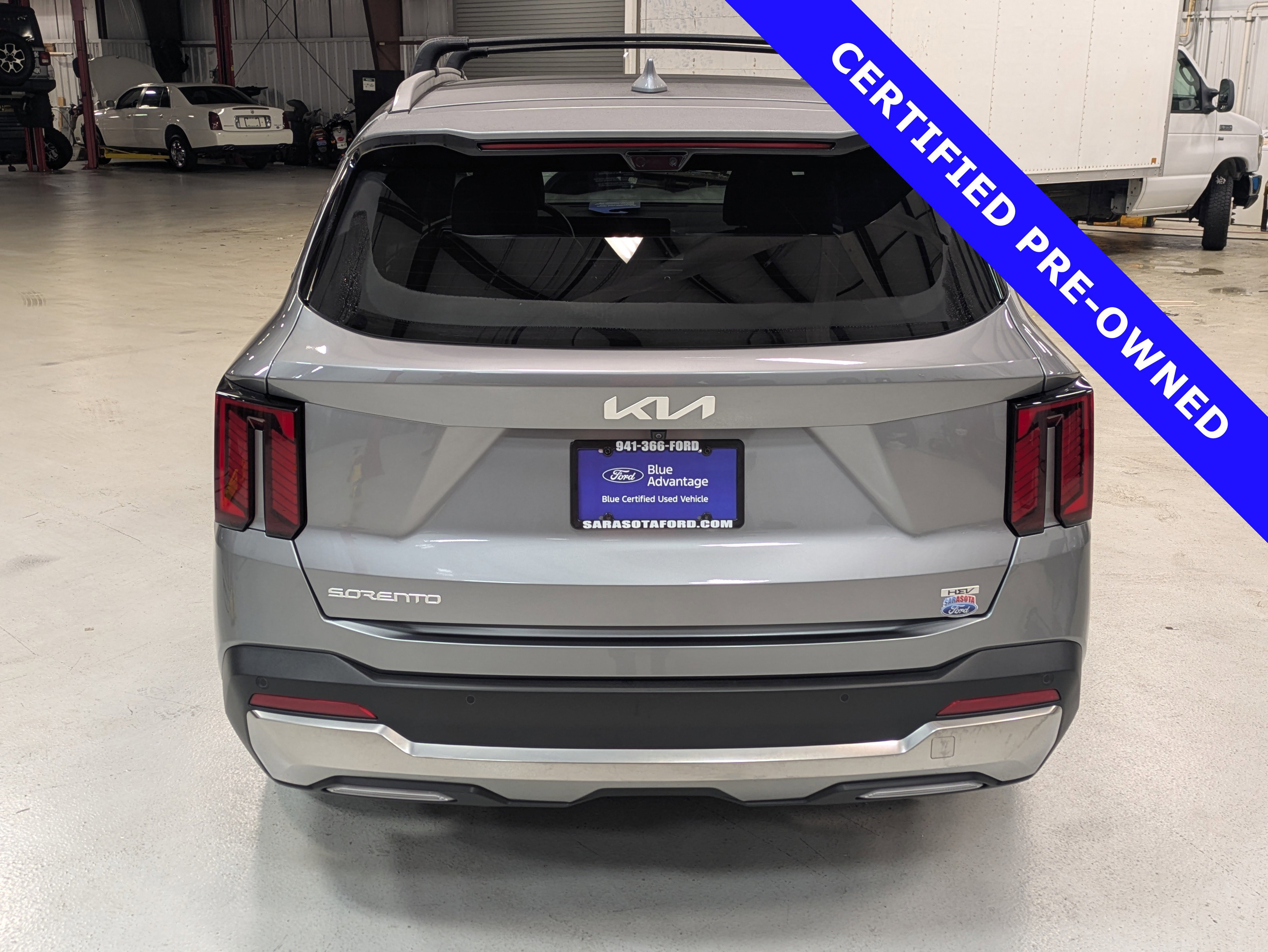 Used 2025 Kia Sorento SX Prestige video 3