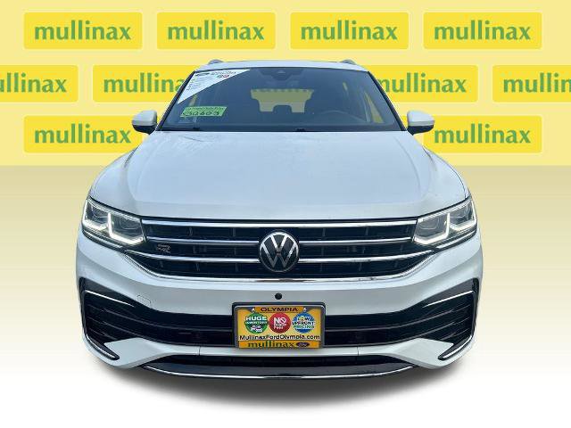 Used 2024 Volkswagen Tiguan SEL R-Line AWD/4WD image 16