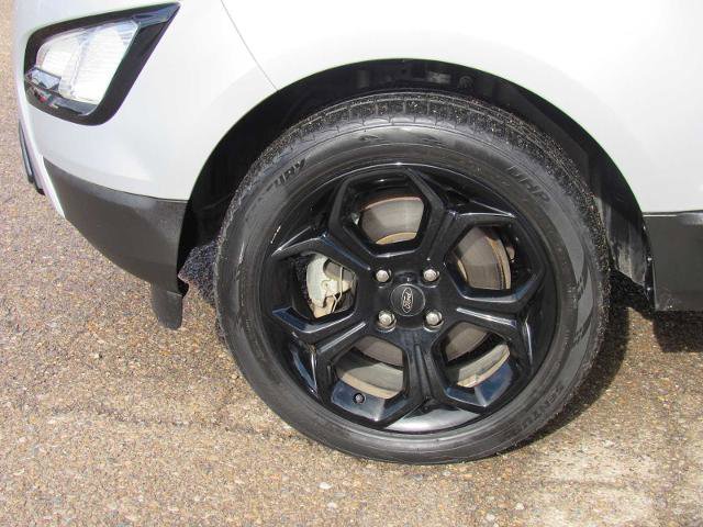 Certified 2021 Ford EcoSport SES image 9
