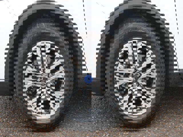 Certified 2022 Ford Escape SEL w/ Technology Package AWD/4WD image 11