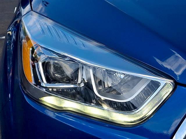 Certified 2018 Ford Escape SEL AWD/4WD image 10