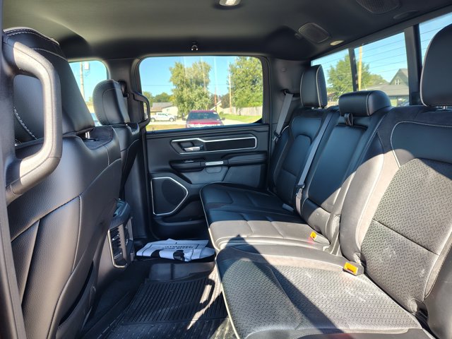 Used 2023 RAM 1500 Laramie AWD/4WD image 12