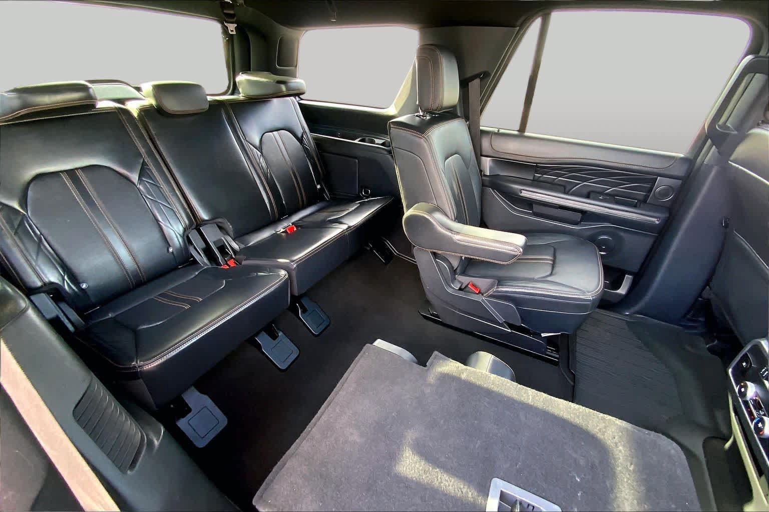 Certified 2023 Ford Expedition Platinum AWD/4WD image 18