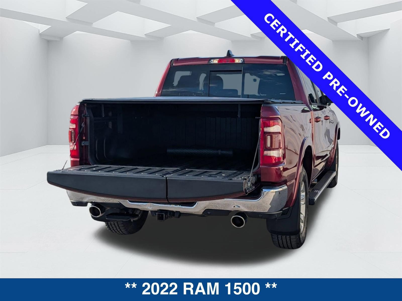 Used 2022 RAM 1500 Laramie AWD/4WD image 6