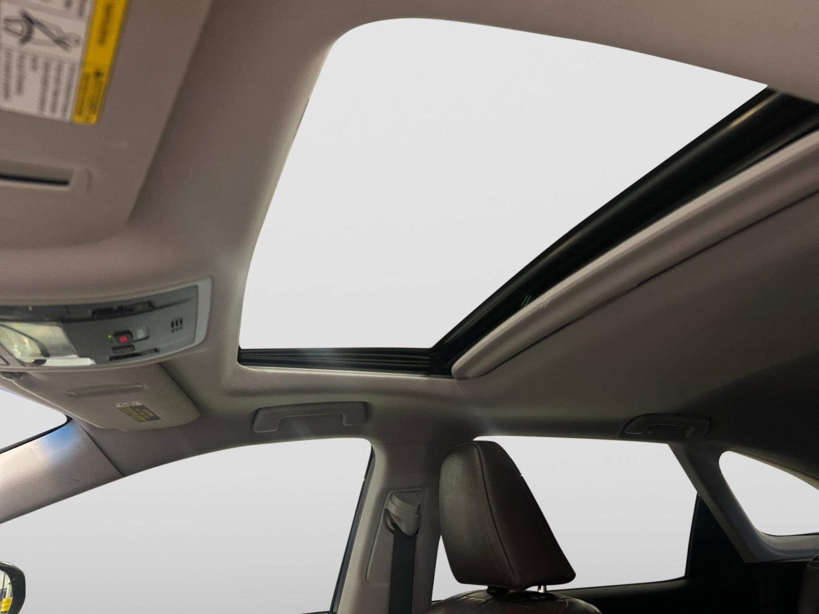 Used 2018 Lexus RX 350L FWD image 12
