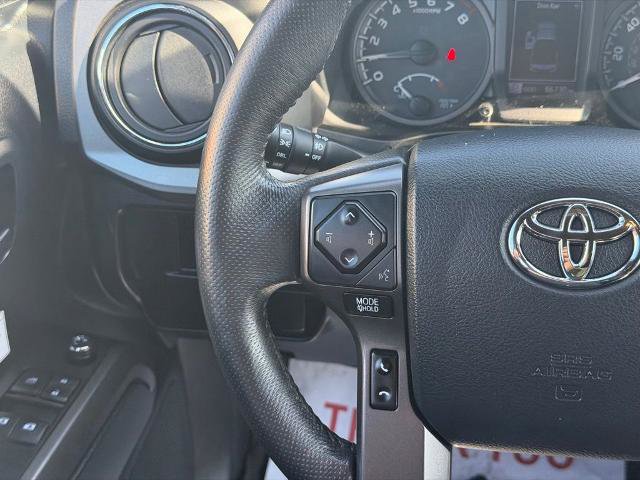 Used 2017 Toyota Tacoma TRD Off-Road w/ Tow Package image 15