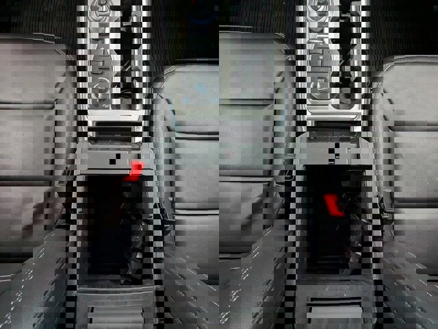 Certified 2023 Ford Explorer XLT w/ Equipment Group 202A image 35