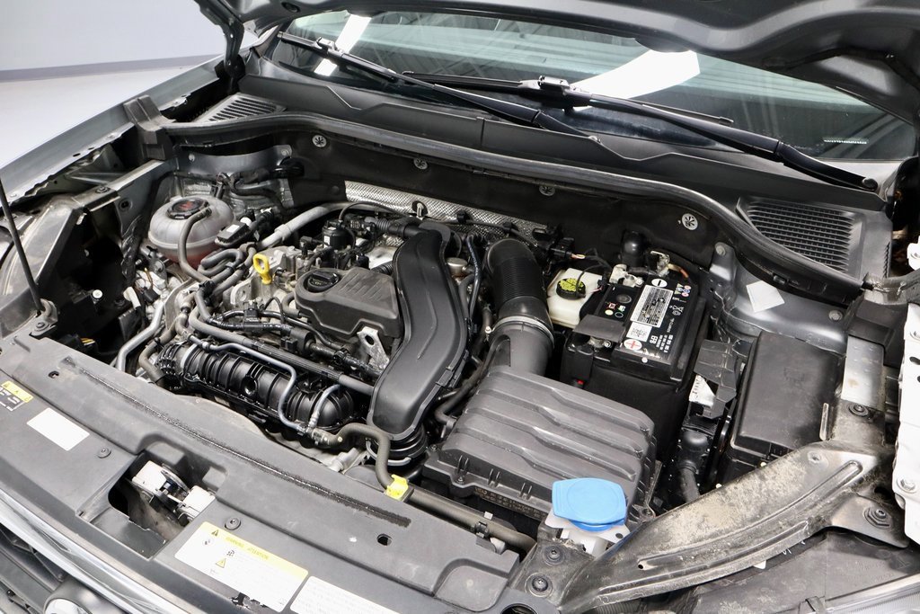 Used 2022 Volkswagen Taos S image 16