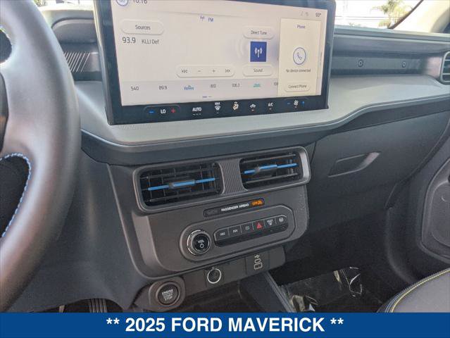 Certified 2025 Ford Maverick Lobo AWD/4WD image 17