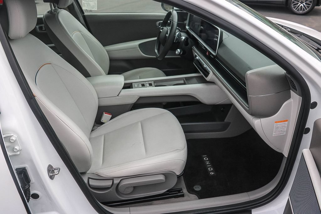 Used 2023 Hyundai Ioniq 6 SEL RWD image 19