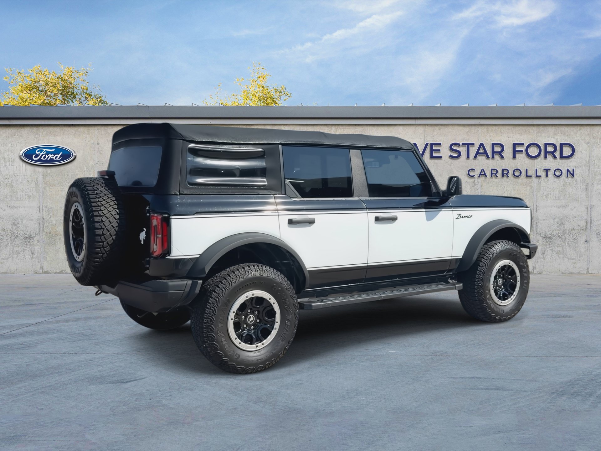 Certified 2022 Ford Bronco Badlands w/ Sasquatch Package AWD/4WD image 8