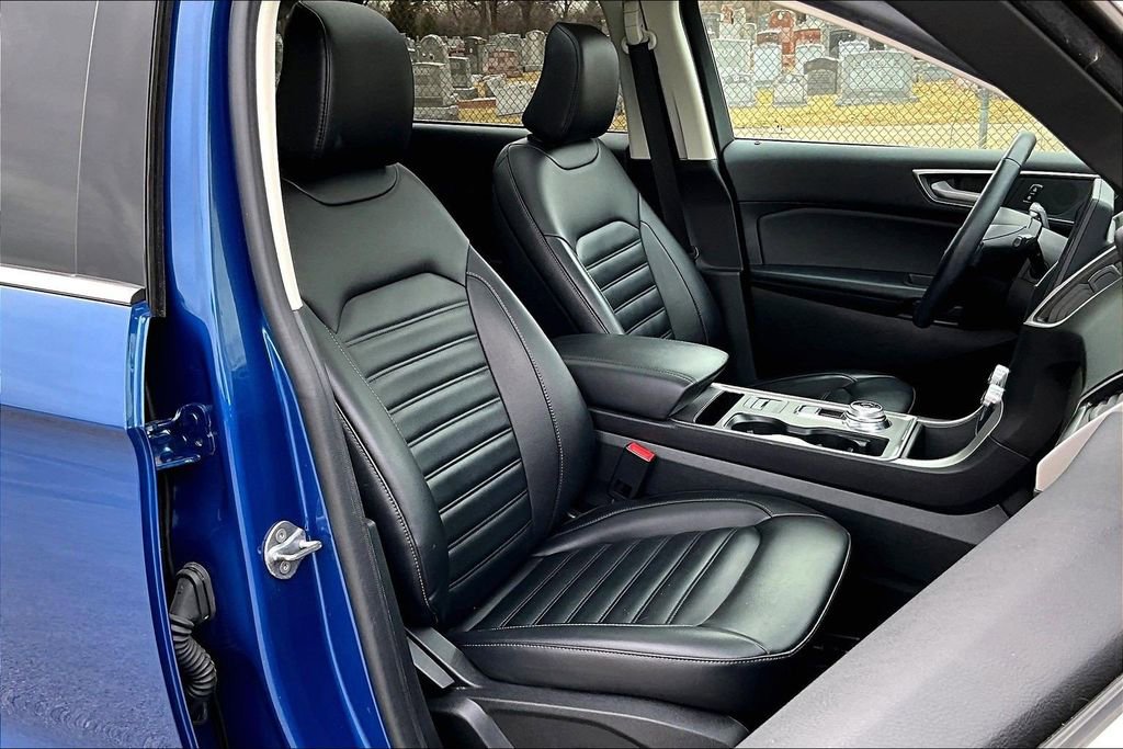 Certified 2024 Ford Edge SEL w/ Convenience Package image 7