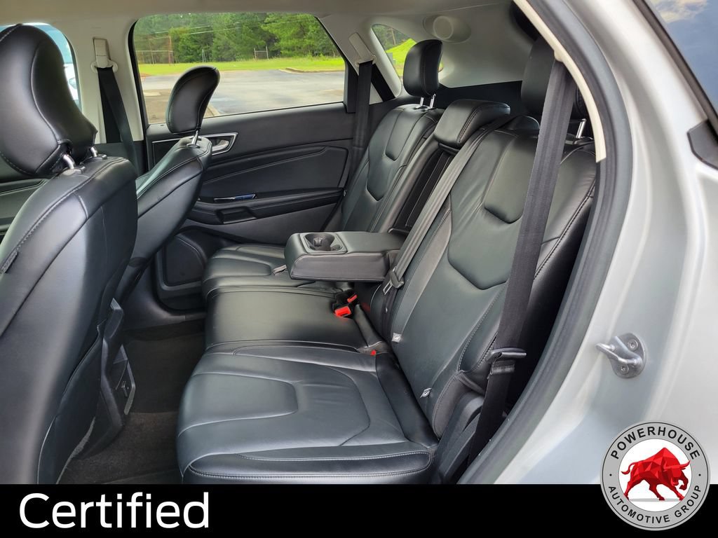 Certified 2018 Ford Edge Titanium FWD image 16