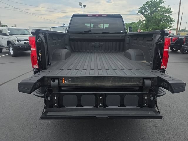 Used 2025 Chevrolet Silverado 2500 LTZ w/ LTZ Plus Package AWD/4WD image 20