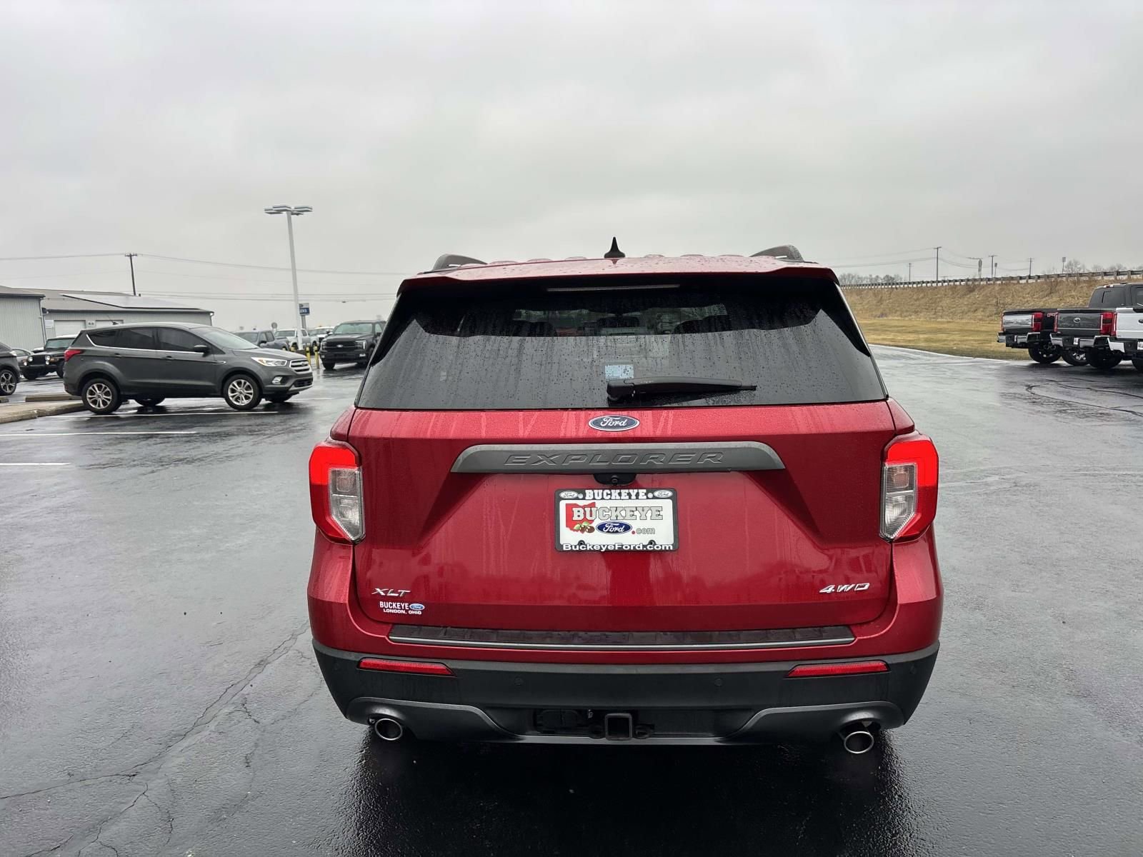 Certified 2022 Ford Explorer XLT w/ Equipment Group 202A image 8