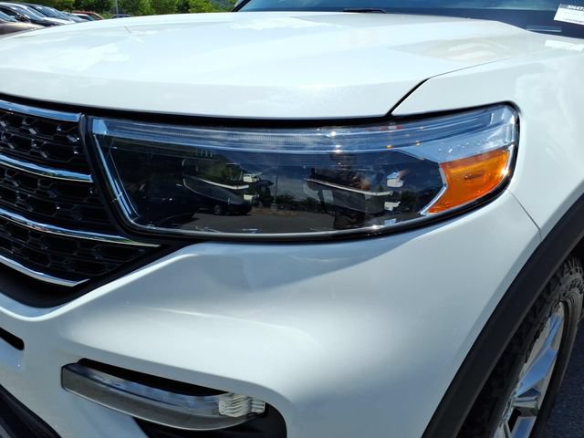 Certified 2023 Ford Explorer XLT w/ Equipment Group 202A AWD/4WD image 4