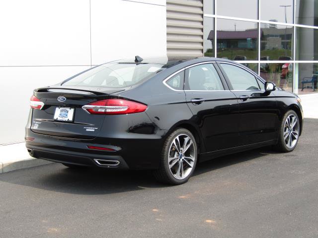 Certified 2019 Ford Fusion Titanium FWD image 9
