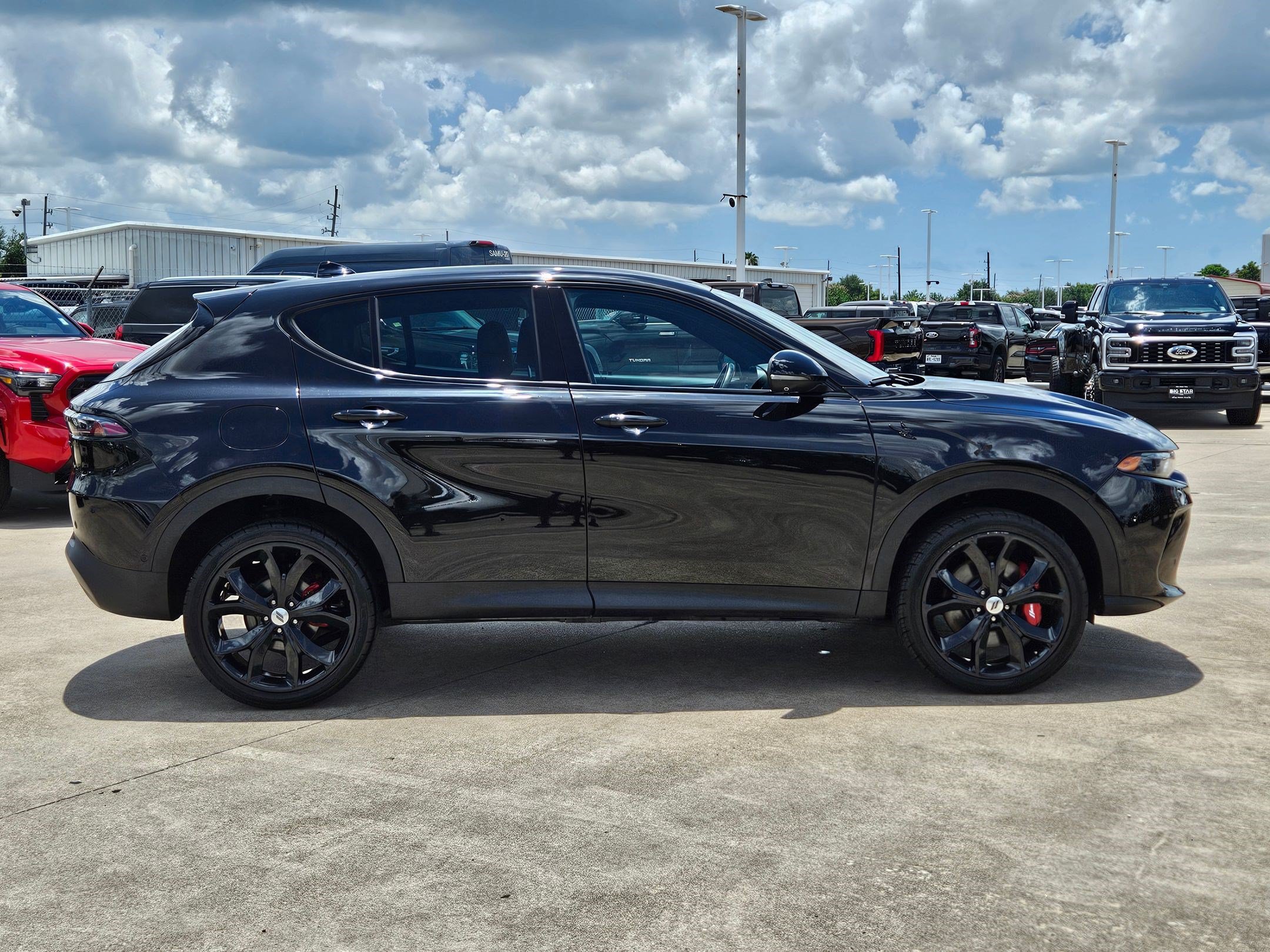 Used 2023 Dodge Hornet GT w/ Track Pack AWD/4WD image 2