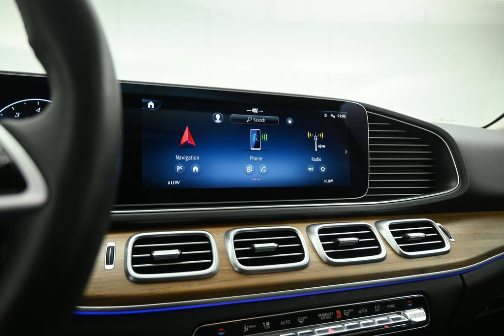 Used 2025 Mercedes-Benz GLE 350 4MATIC image 14