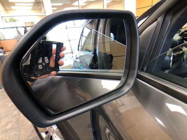 Certified 2023 Ford Explorer XLT w/ Equipment Group 202A AWD/4WD image 23
