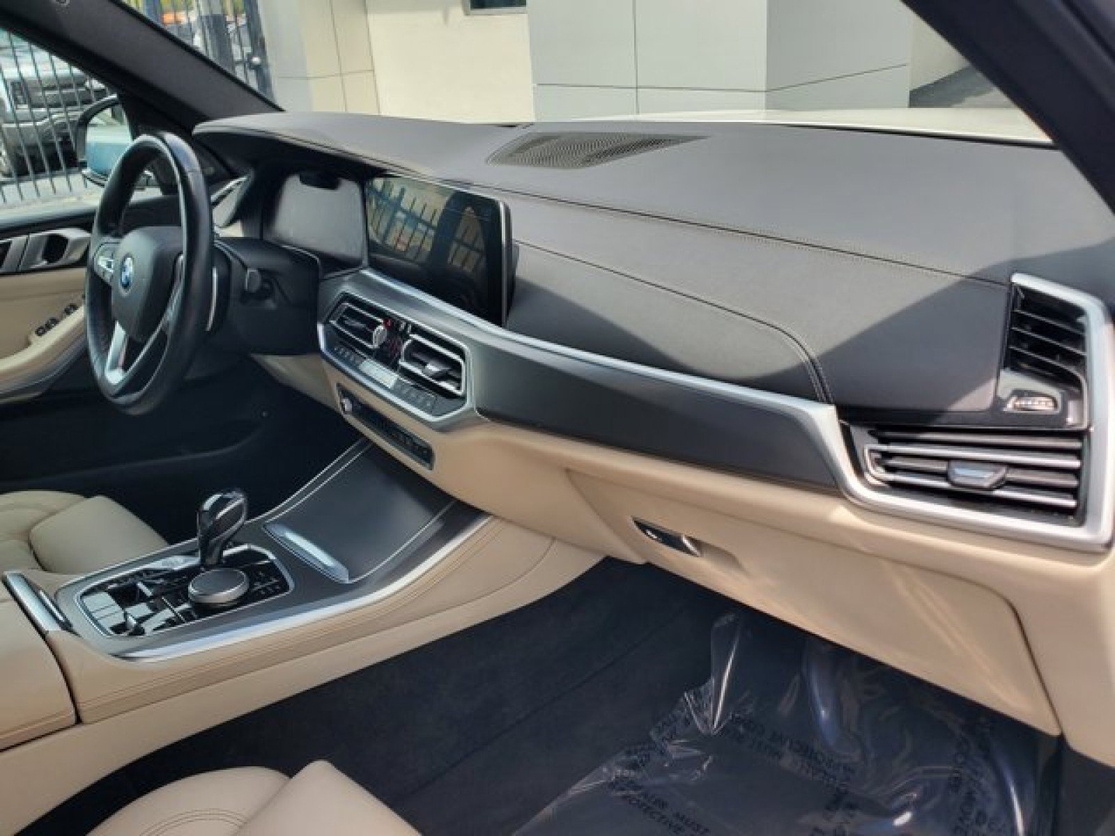 Used 2021 BMW X5 xDrive45e w/ Premium Package image 35