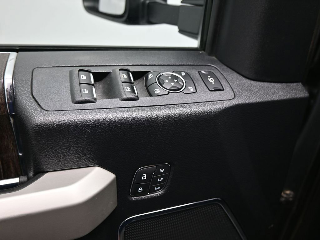 Certified 2021 Ford F250 Lariat w/ Lariat Value Package image 38