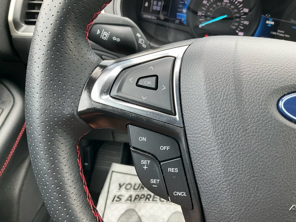 Certified 2024 Ford Edge ST-Line AWD/4WD image 21