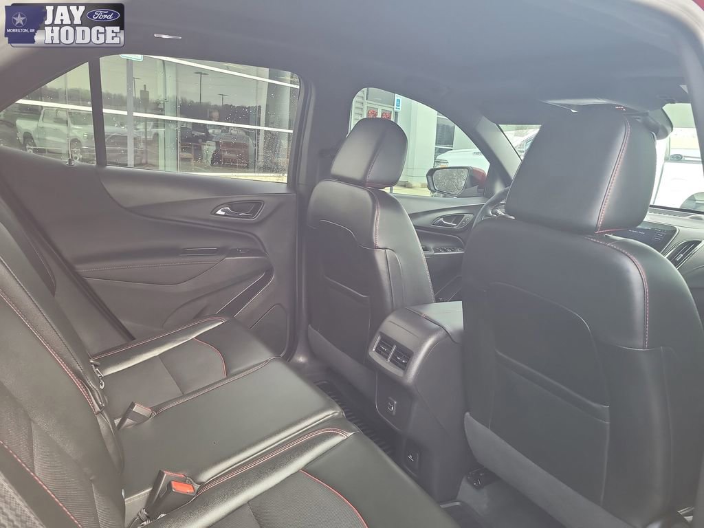 Used 2024 Chevrolet Equinox RS w/ RS Leather Package image 32