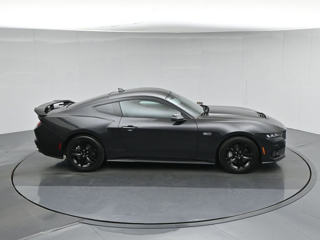 Certified 2024 Ford Mustang GT RWD image 9