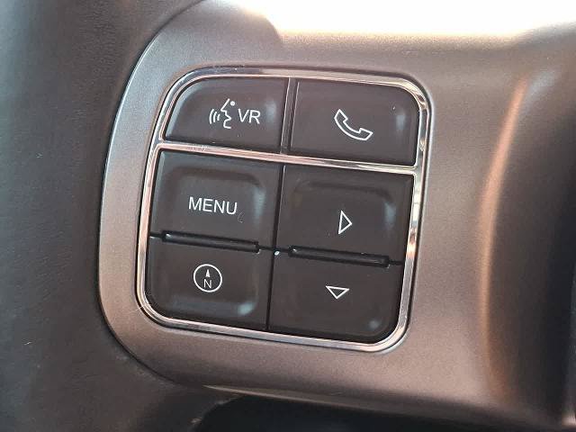 Used 2018 Jeep Wrangler Unlimited Sahara AWD/4WD image 23