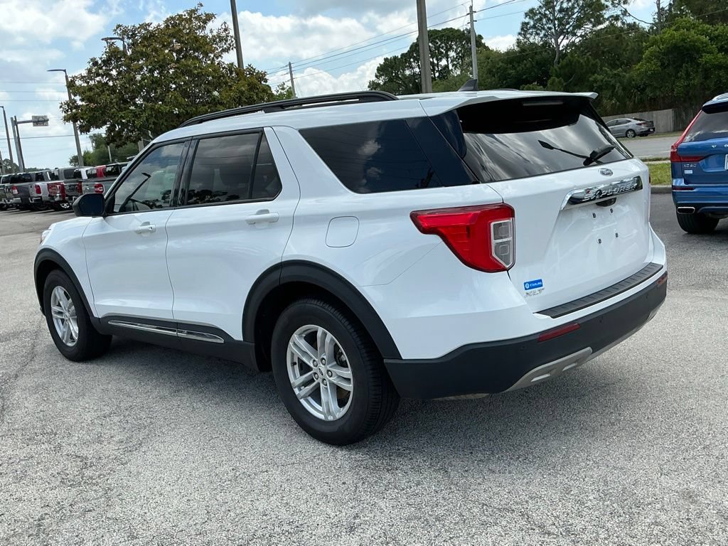Certified 2023 Ford Explorer XLT w/ Equipment Group 202A RWD image 4