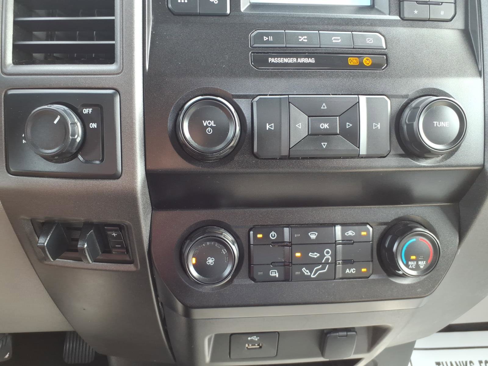 Certified 2021 Ford F250 XL w/ Power Equipment Group RWD image 21