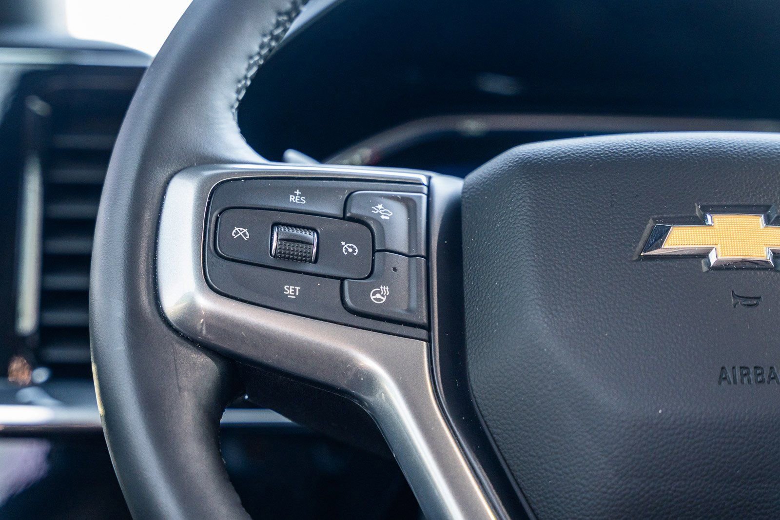 Used 2025 Chevrolet Silverado 1500 LT image 28