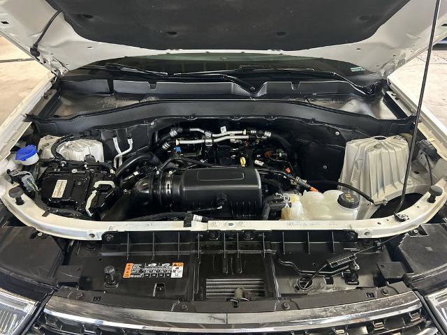 Certified 2023 Ford Explorer XLT w/ Equipment Group 202A AWD/4WD image 27