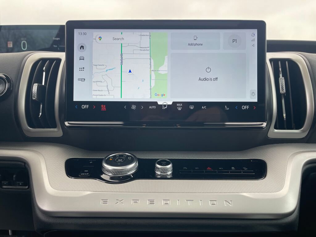 Certified 2025 Ford Expedition Active image 17