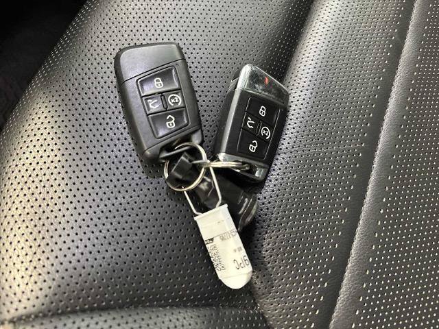 Used 2022 Volkswagen Atlas SEL AWD/4WD image 33