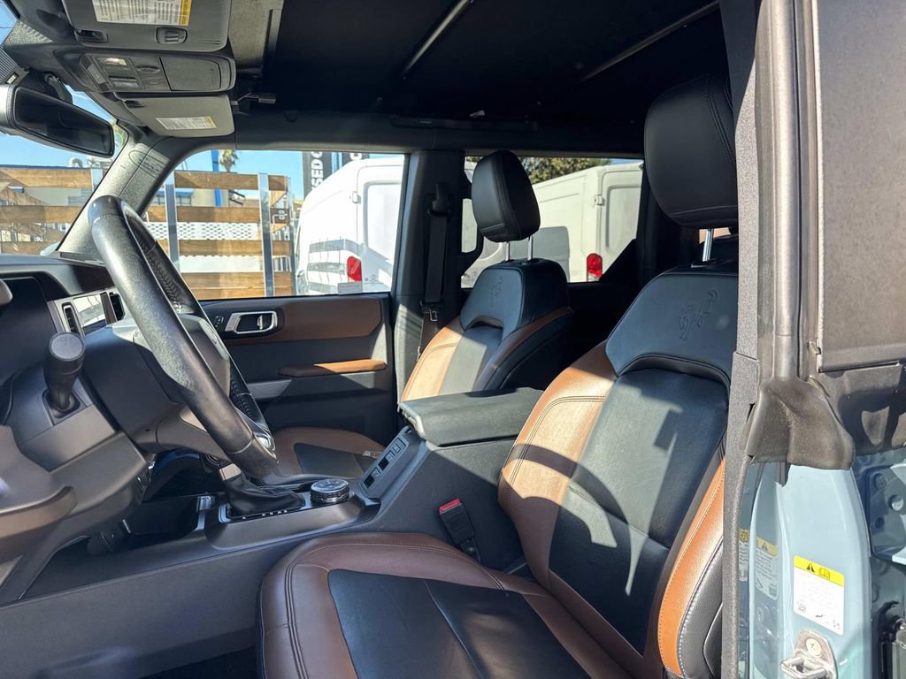 Certified 2021 Ford Bronco Outer Banks w/ Sasquatch Package image 17