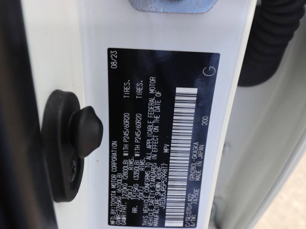 Used 2023 Toyota 4Runner Limited RWD image 27