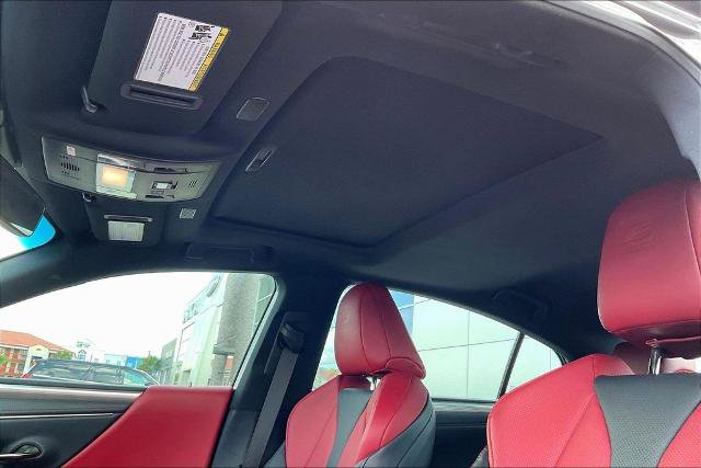 Used 2024 Lexus ES 350 F Sport w/ Accessory Package (Z2) FWD image 7